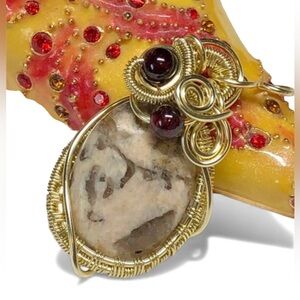 🥳Custom made feldspar and garnet pendant